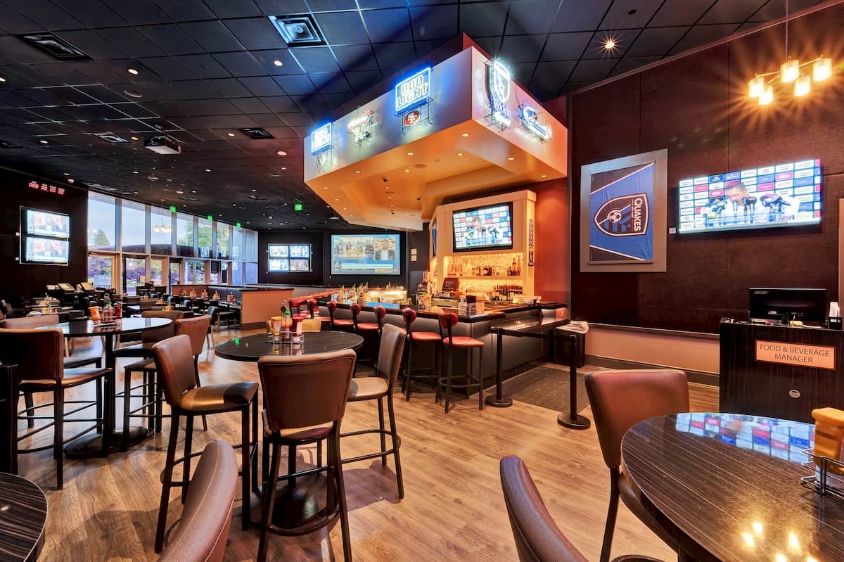 Zone 8 Bar